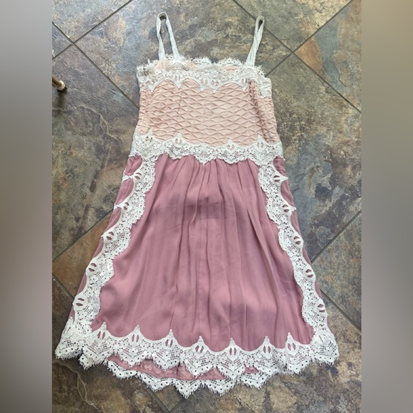 Sundance lined sun dress with lace trim, size 2, adjustable straps - Picture 5 of 8